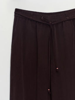 Брюки джоггеры из вискозы ZR2605022105-27 / Zarina