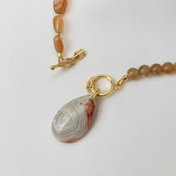 Колье из Лунного камня,Солнечного камня и Агата