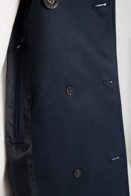 Водонепроницаемый тренч стандартного кроя на подкладке - Defacto фото 8