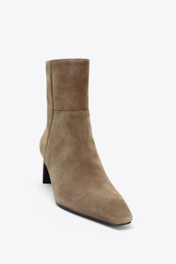 SUEDE KITTEN HEEL ANKLE BOOTS - Zara фото 11