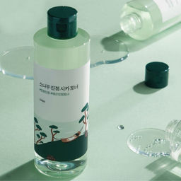 ROUND LAB Тонер для проблемной кожи лица с экстрактами сосны и центеллы / Pine Calming Cica Toner, 250 мл