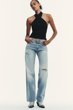 GATHERED KNIT HALTER TOP