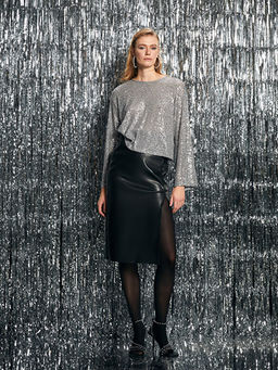 D?z Y?rtma? Detayl? Deri G?r?n?ml? Kad?n Etek