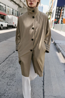 OVERSIZE TRENCH COAT WITH CHECK CUFFS - Zara фото 18