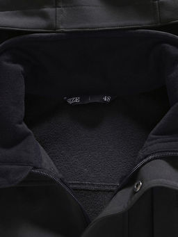 Ветровка мужская софтшелл виндстоппер с капюшоном спортивная черного цвета 9617_1Ch