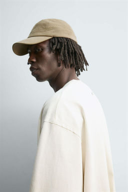 HEAVYWEIGHT LONG SLEEVE T-SHIRT WITH STUD - Zara фото 5