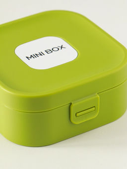 Шкатулка для украшений с зеркалом, с ручкой 3 ячейки, 3 полосы, зелёный, пластик, 9×9×3.8 см