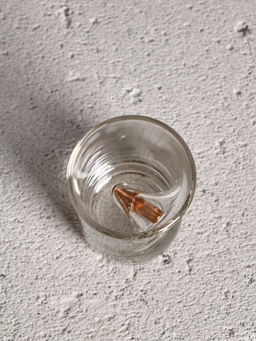 Набор «Абсолютно»: гель для душа во флаконе водка 250 мл и стопка с пулей, Чистое счастье