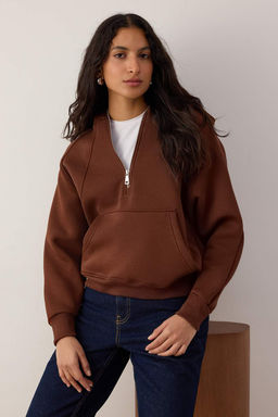 Kahverengi Yar?m Pat Fermuarl? Dikis Detayl? Oversize/Genis Kal?p Orme Sweatshirt TWOAW26SW00222