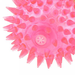 Пэт тойс (Pet toys) Игрушка для собаки Мяч с шипами д7,5см h7,5см, ПВХ, с пищалкой, светящаяся, на картоне, прозрачная, цвета в ассортименте: розовый, зеленый, желтый, оранжевый (Китай)  фото 5