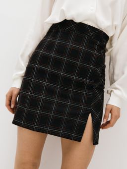 Юбка короткая с разрезом