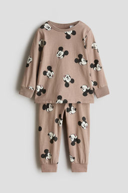 Pijama estampado de algod?n