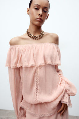 COLD SHOULDER BIB SHIRT
