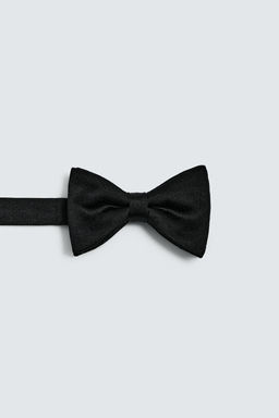 BASIC SILK BOW TIE