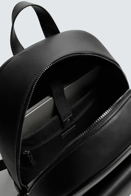 MOCHILA BOLSILLO SOLAPA / Negro - Zara фото 5