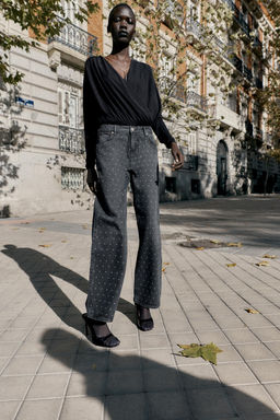 Z1975 LOOSE STRAIGHT HIGH-WAIST SHINY JEANS - Zara фото 5