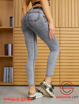 Джинсы с высокой посадкой