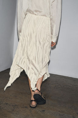 ZW COLLECTION ASYMMETRIC PLEATED SKIRT - Zara фото 2