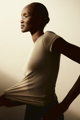 Camiseta entallada - H&m фото 4