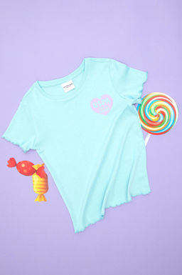 Базовая футболка зеленого цвета для девочек Неожиданная скидка в корзине