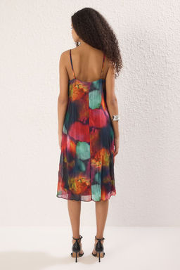 Cok Renkli Duz Kesim Soyut Desenli Midi Dokuma Sifon Astarl? Elbise TWOSS25EL00806 - Trendyolmilla фото 4