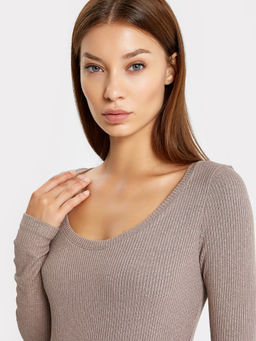 Платье женское макси бежевого цвета