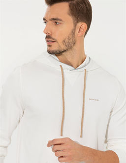 Ekru Slim Fit Kapi_onlu Triko Kazak