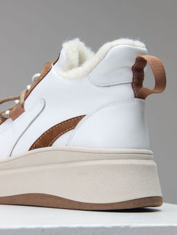 Ботинки 229.windybe. белый коричневый/Шерсть