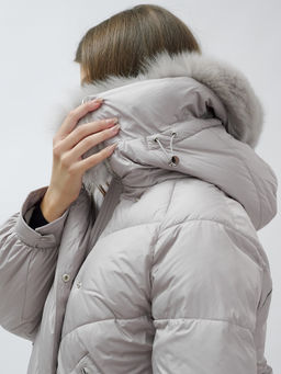 Полупальто женское зимние с мехом песец люкс класса серого цвета 6227Sr - Mtforce фото 10