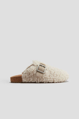 Zapatillas de casa en borreguito