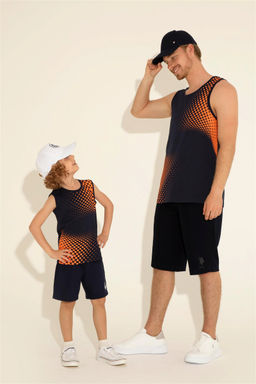 Мужская темно-синяя футболка Неожиданная скидка в корзине