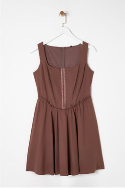TRENDYOLMILLA Kahverengi A-Kesim Poplin Dokuma K?sa S?k Elbise TPRSS25EL00009  фото 6