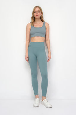 Леггинсы в рубчик