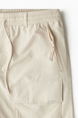 Pantal?n corto cargo - H&m фото 4