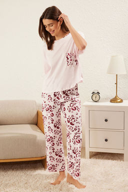 Trendyolmilla Pudra %100 Pamuklu Leopar Desenli Orme Pijama Tak?m? THMSS25PT00181