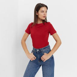 Футболка женская с вырезом лодочка MINAKU: Basic line, красная, размер 46