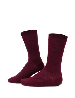 Сливовые носки с розетками