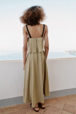 VESTIDO MIDI DOBLE CAPA TIRANTES / Marr?n / Topo