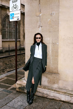 Beyaz Cep Detayl? Onu Dugmeli Gomlek TWOAW26GO00058 - Trendyolmilla фото 9