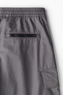 Pantal?n corto cargo Relaxed Fit - H&m фото 2