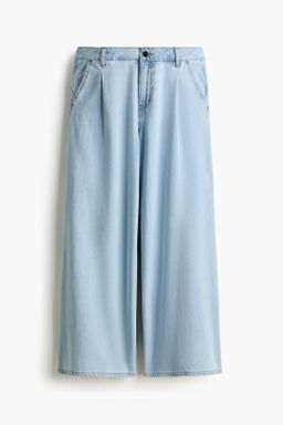 Wide Regular Waist Jeans