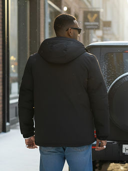 Куртка спортивная мужская зимняя с капюшоном черного цвета 3222Ch - Wonderrman фото 19