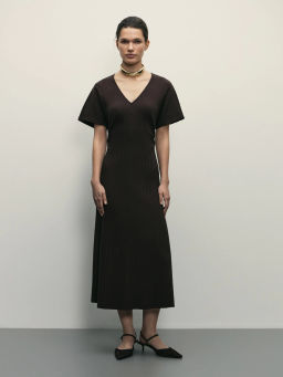 Платье длины миди со сборкой / Zarina  фото 2