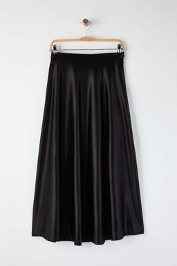 Siyah A Line/Can Form Maxi Saten Orme Etek TWOAW25ET00111