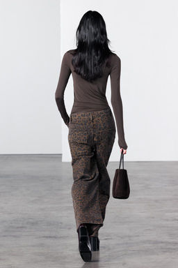 ZW COLLECTION ANIMAL PRINT RELAXED LOW-RISE JEANS - Zara фото 3