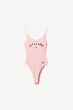 BODY TEXTO DELANTERO WILLY CHAVARRIA X ZARA / Rosa pastel