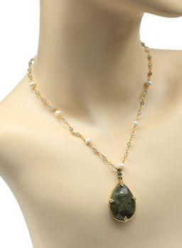 Бусы с подвеской Капля из лабрадора, 78см - Радуга камня фото 2