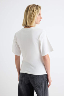 Ekru %100 Pamuk Agraf Detayl_ Bele Oturan Bisiklet Yaka _rme T-Shirt TWOAW27TS00014 - Trendyolmilla фото 4