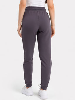 Брюки спортивные женские серые мокрый асфальт 382312 - Mark formelle фото 3