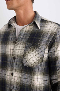 Фланелевая рубашка стандартного кроя с воротником поло и длинными рукавами в клетку - Defacto фото 9